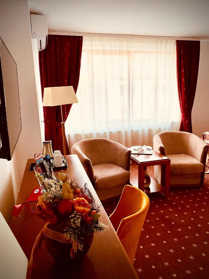 Casa Jasmine Hotell Braşov Exteriör bild